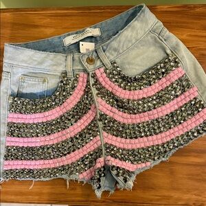 Vesty Brazil Studded Shorts